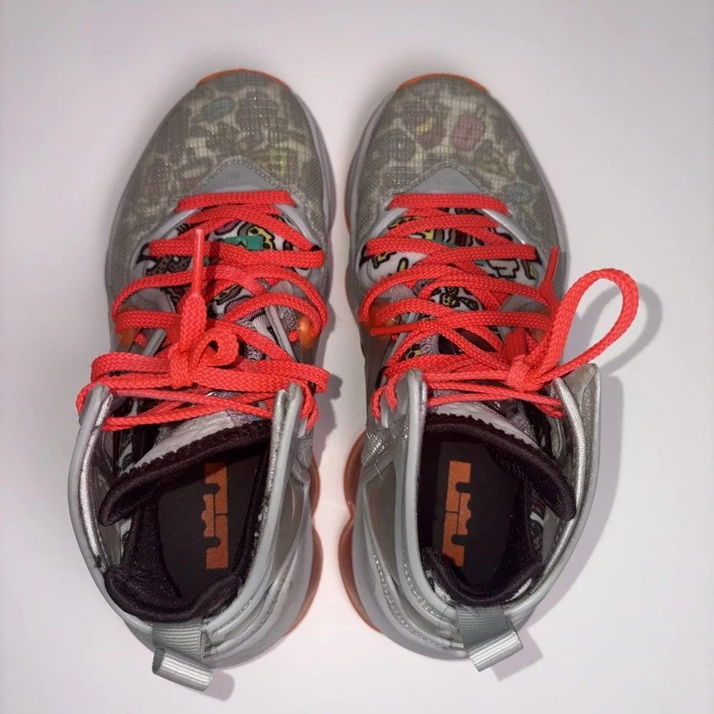 Nike lebron 19